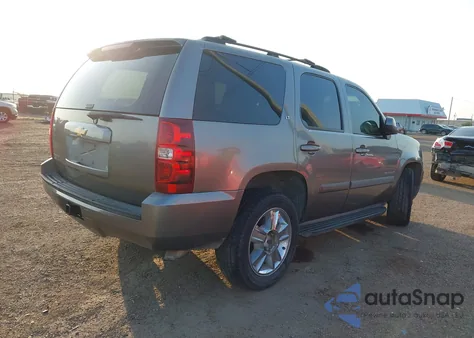 2007 Chevrolet Tahoe Lt из США, поврежденный, VIN 1GNFC13077R249136